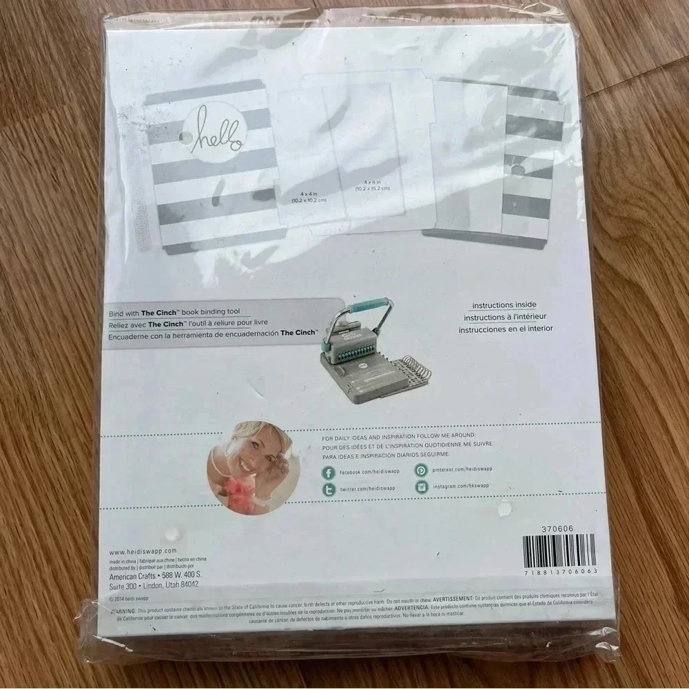Heidi Swapp Cinch Album Kit New 10 Pc Craft Scrapbooking Grey White Stripe Hello